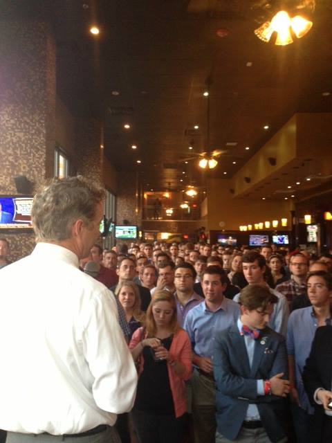 Sen. Rand Paul (R-KY) Greets Young Professionals in Arlington on Tuesday