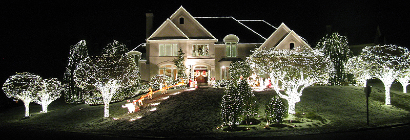 Reston Christmas lights display